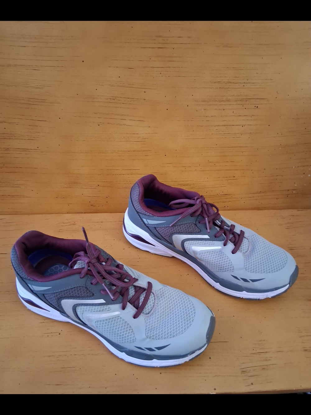 Dr. Scholl's Gray and Purple Women's Athletic Sneakers